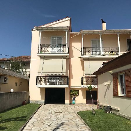 Apartament Flokos Ligia Zewnętrze zdjęcie