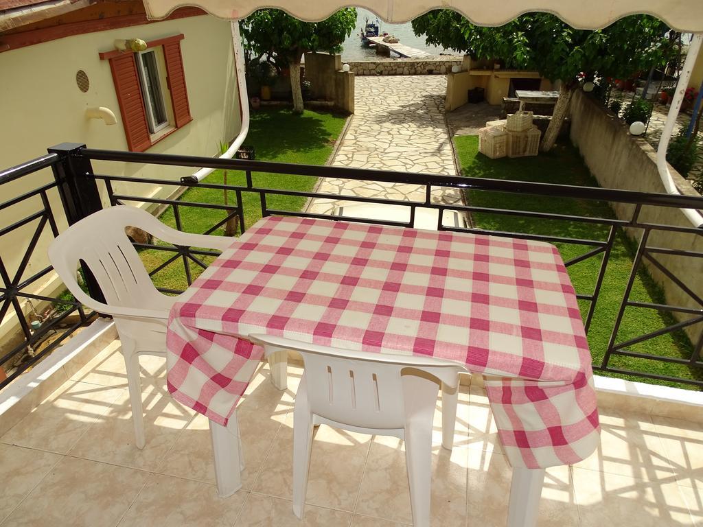 Apartament Flokos Ligia Zewnętrze zdjęcie